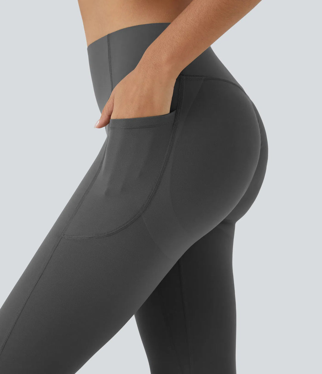 Halara UltraSculpt High Waisted Scrunch Butt Lifting Tummy Control Pocket Shaping Capri Training Leggings