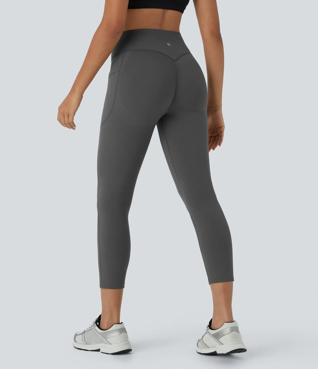 Halara UltraSculpt High Waisted Scrunch Butt Lifting Tummy Control Pocket Shaping Capri Training Leggings
