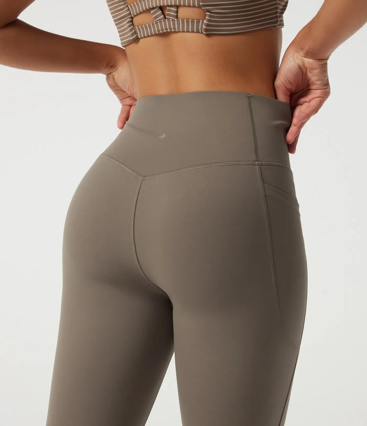 Halara UltraSculpt High Waisted Tummy Control Skinny Fleece Training Leggings with Pockets