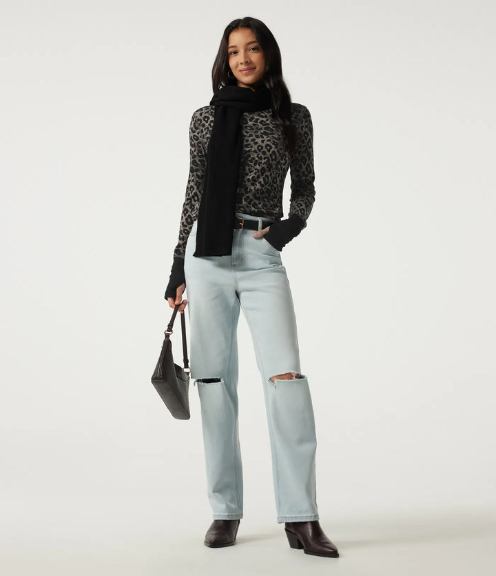 Round Neck Leopard Print Long Sleeve Casual T-Shirt with Thumbholes