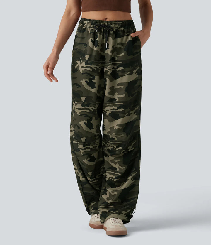 Mid Rise Drawstring Camo Casual Cargo Baggy trousers with Pockets