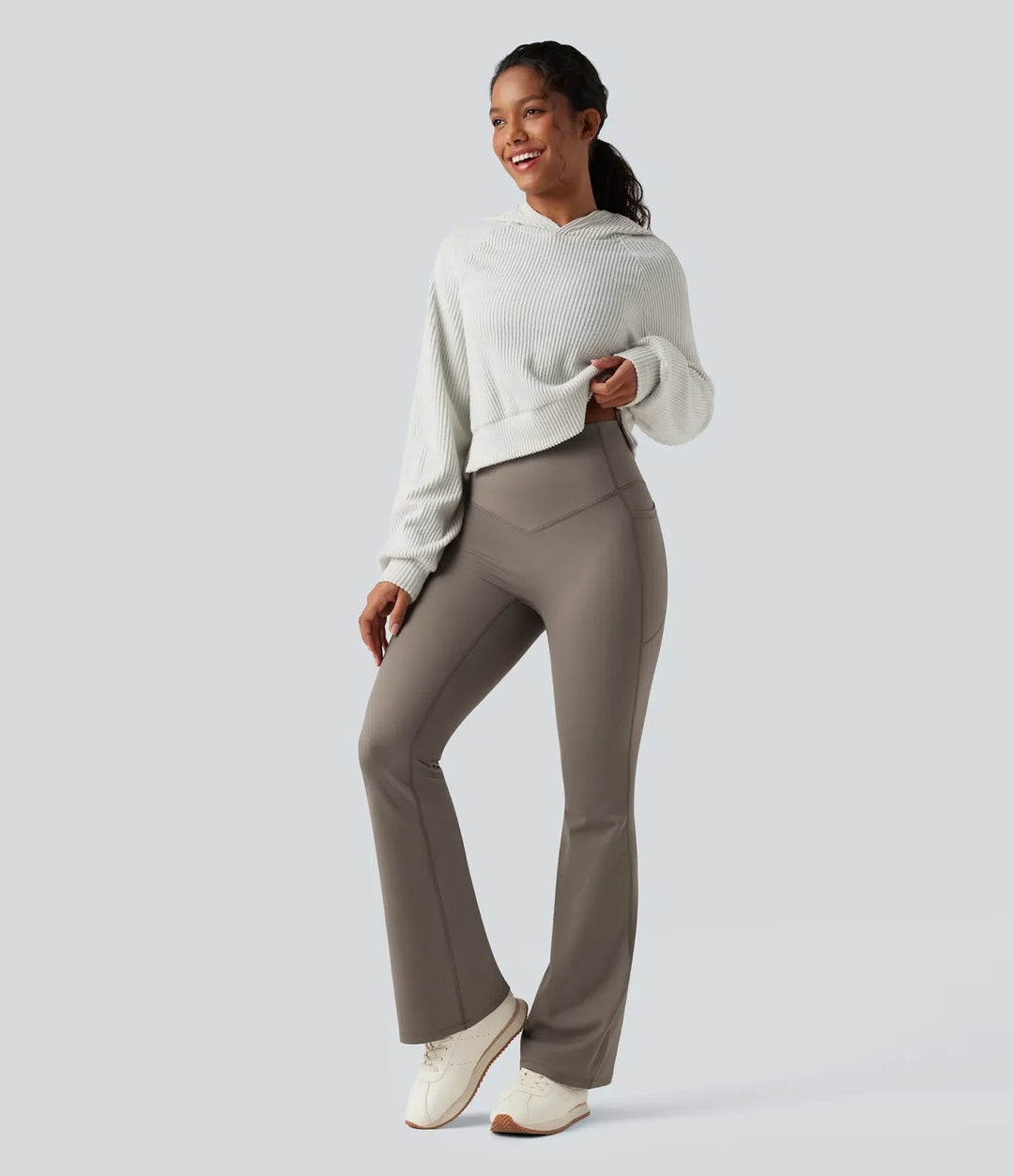 Halara Ultrasculpt Heat High Waisted Tummy Control Fleece Shaping Yoga Bootcut Leggings with Pockets