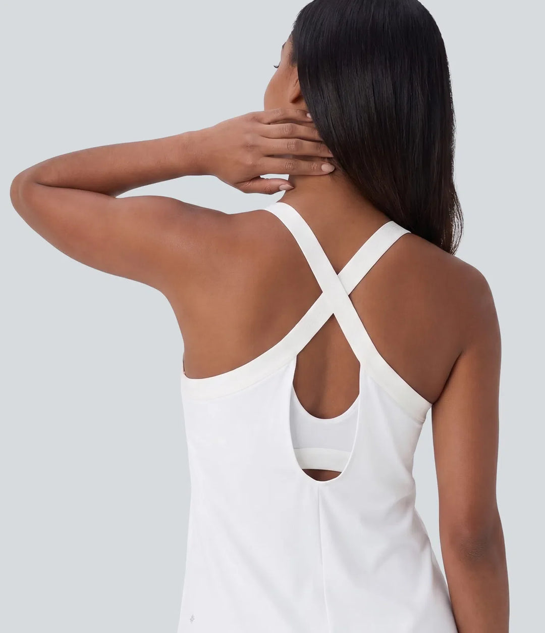 U Neck Built-in Bra Curved Hem Cool Touch Yoga Tank Top-UPF50+