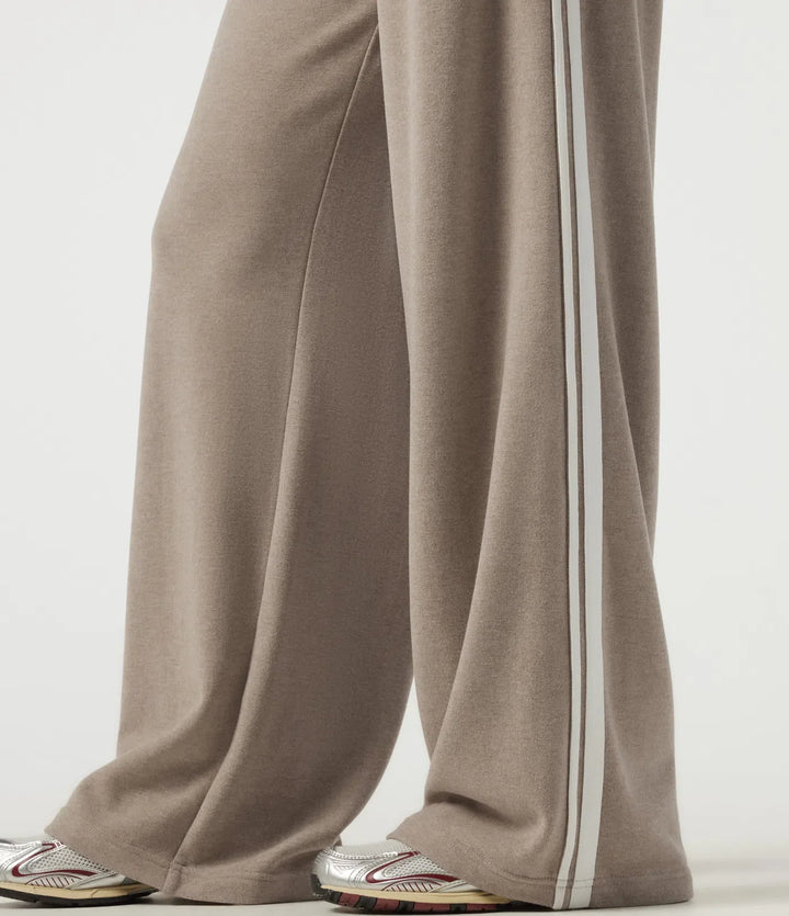 Mid Rise Drawstring Wide Leg Workout Trousers with Pockets