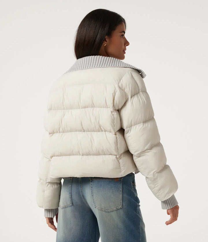 High Neck Long Sleeve Casual Puffer Jacket with Pockets and Thumb Holes