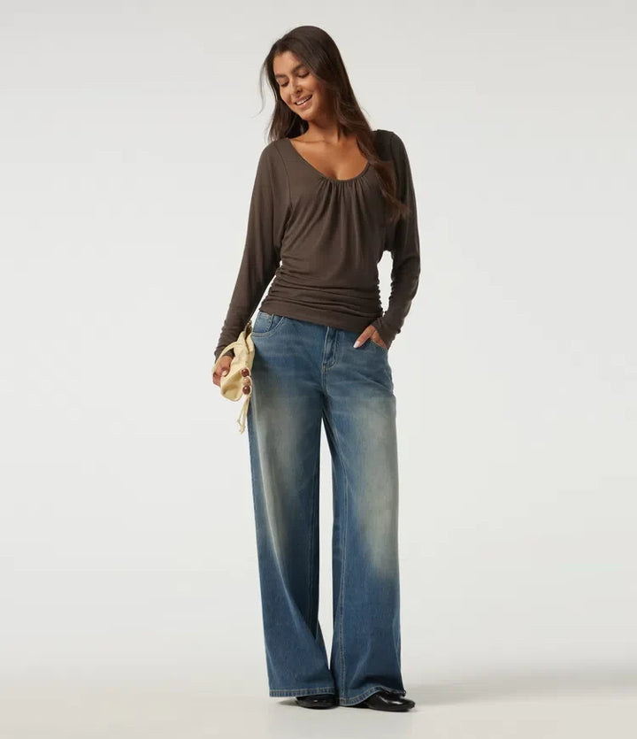 Scoop Neck Batwing Long Sleeve Slim Ruched Casual Top