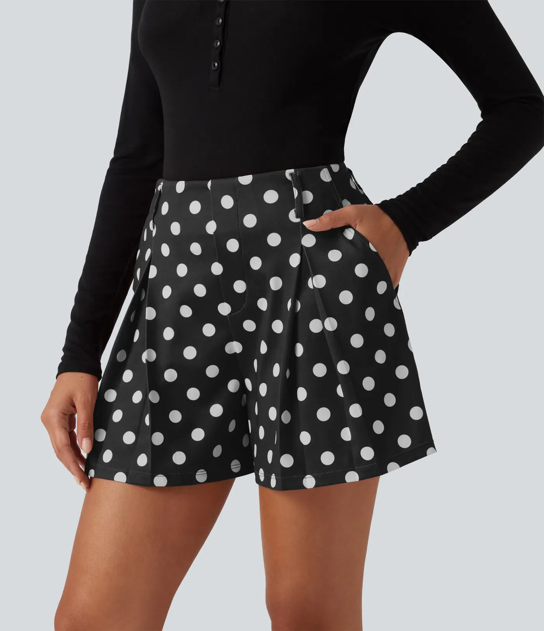 Mid Rise Wide Leg Polka Dot Casual Shorts 4" with Pockets