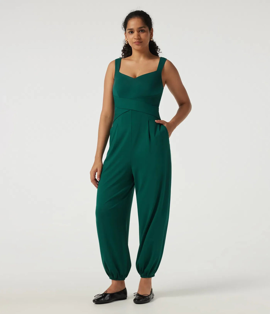 Diamond Collar Sleeveless Casual Jumpsuit with Built-in Bra and Pockets -Easy Peezy Edition