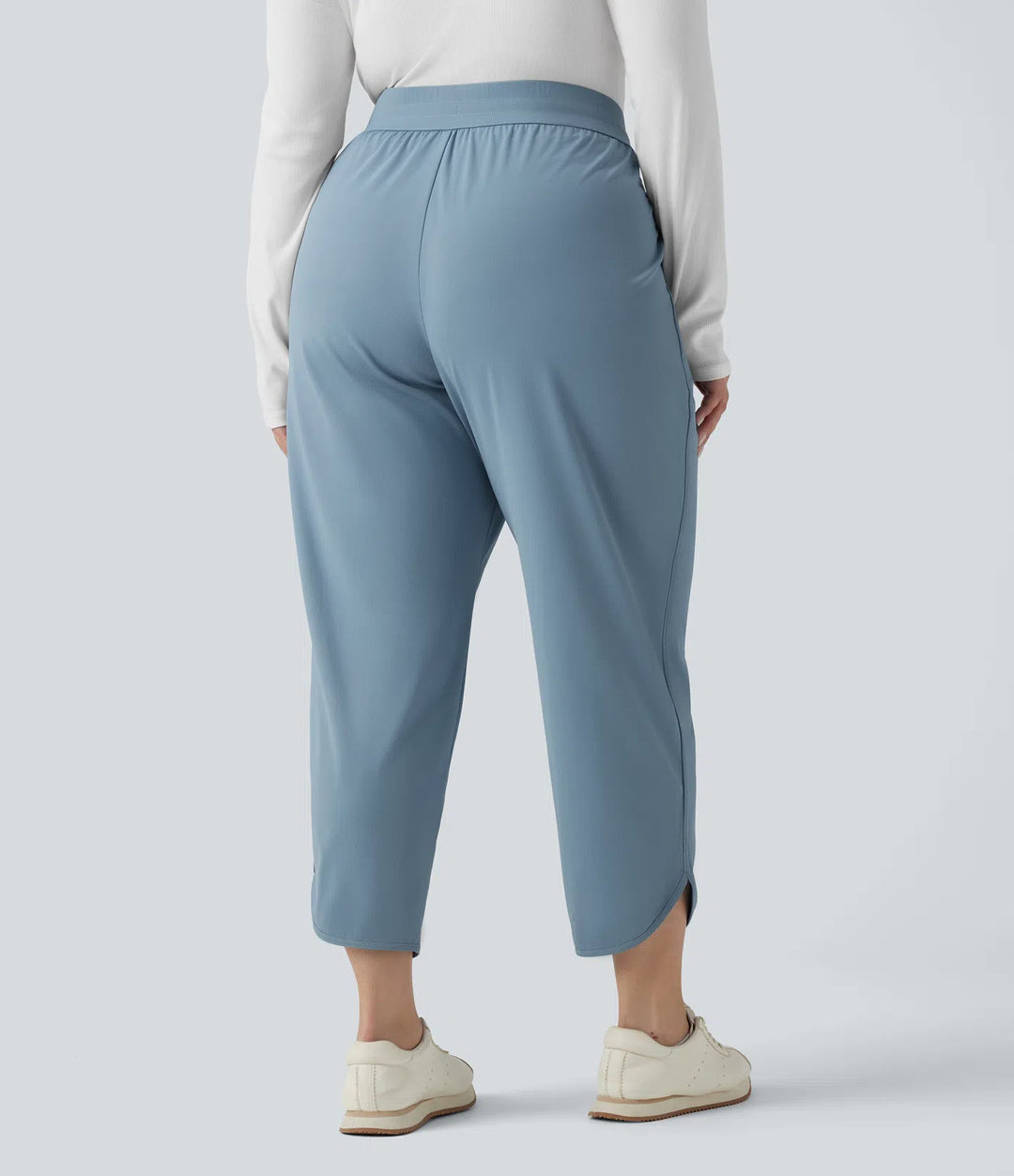 Plus Size Mid Rise Drawstring Curved Hem Quick Dry Golf Tapered Trousers with Pockets-UPF40+
