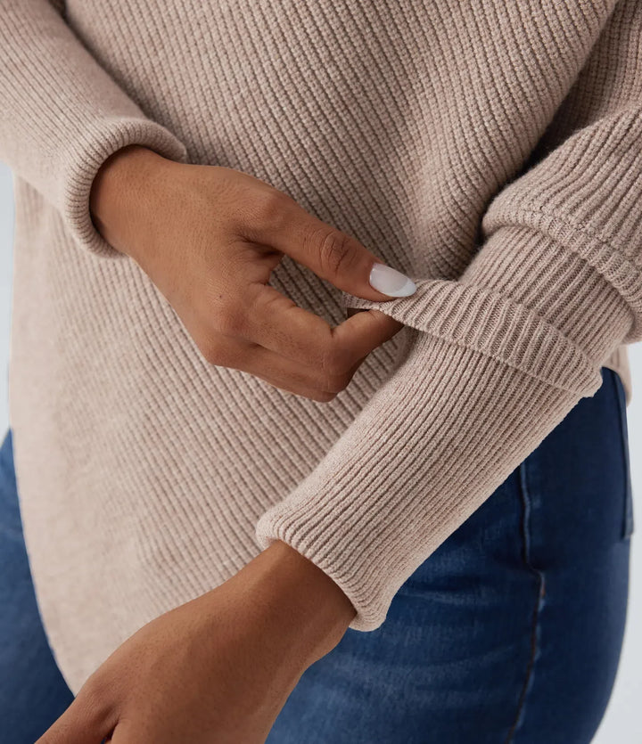 Turtleneck Batwing Sleeve Asymmetric Hem Casual Jumper