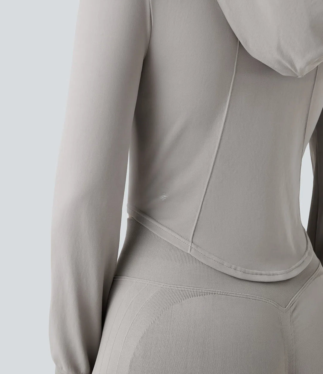 OneForm Seamless Flow Hooed Zipper Long Sleeve Thumb Hole Curved Hem Yoga Jacket