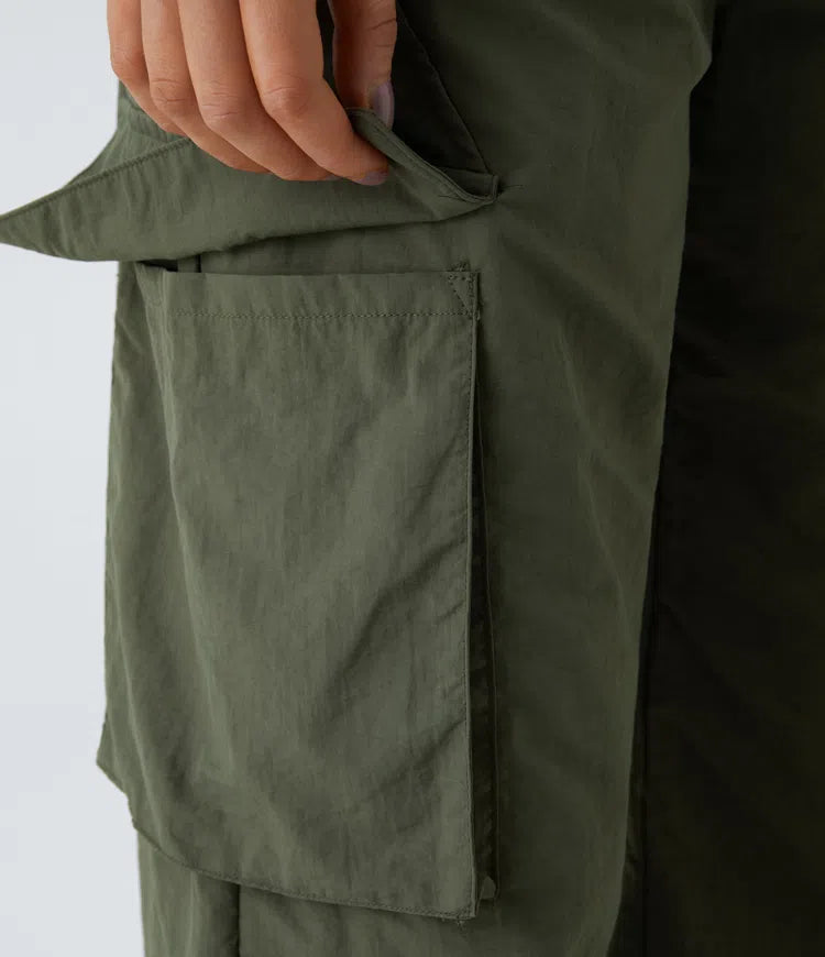 Mid Rise Button Zipper Side Pocket Wide Leg Casual Cargo trousers