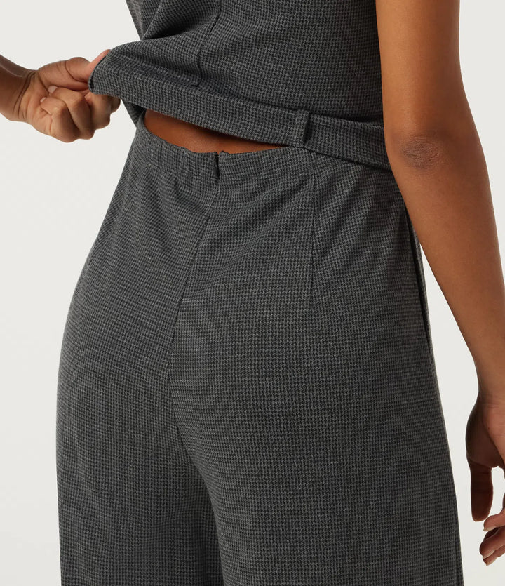 Boat Neck Sleeveless Wide Leg Houndstooth Slim Work Jumpsuits with Pockets -Easy Peezy Edition