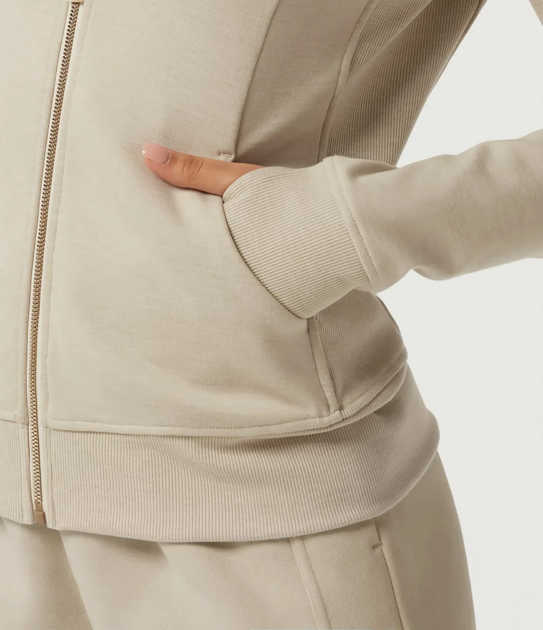 Hooded Raglan Long Sleeve Fleece Workout Sweatshirt with Pockets and Thumb Holes