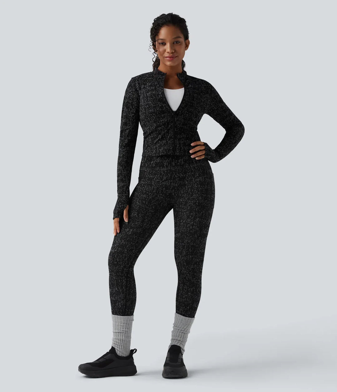 OneForm Seamless Flow Zipper Long Sleeve Thumb Hole Yoga Jacket