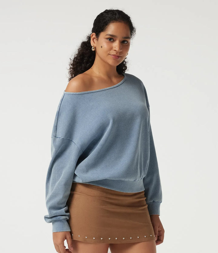 Boat Neck Batwing Long Sleeve Casual Sweatshirt