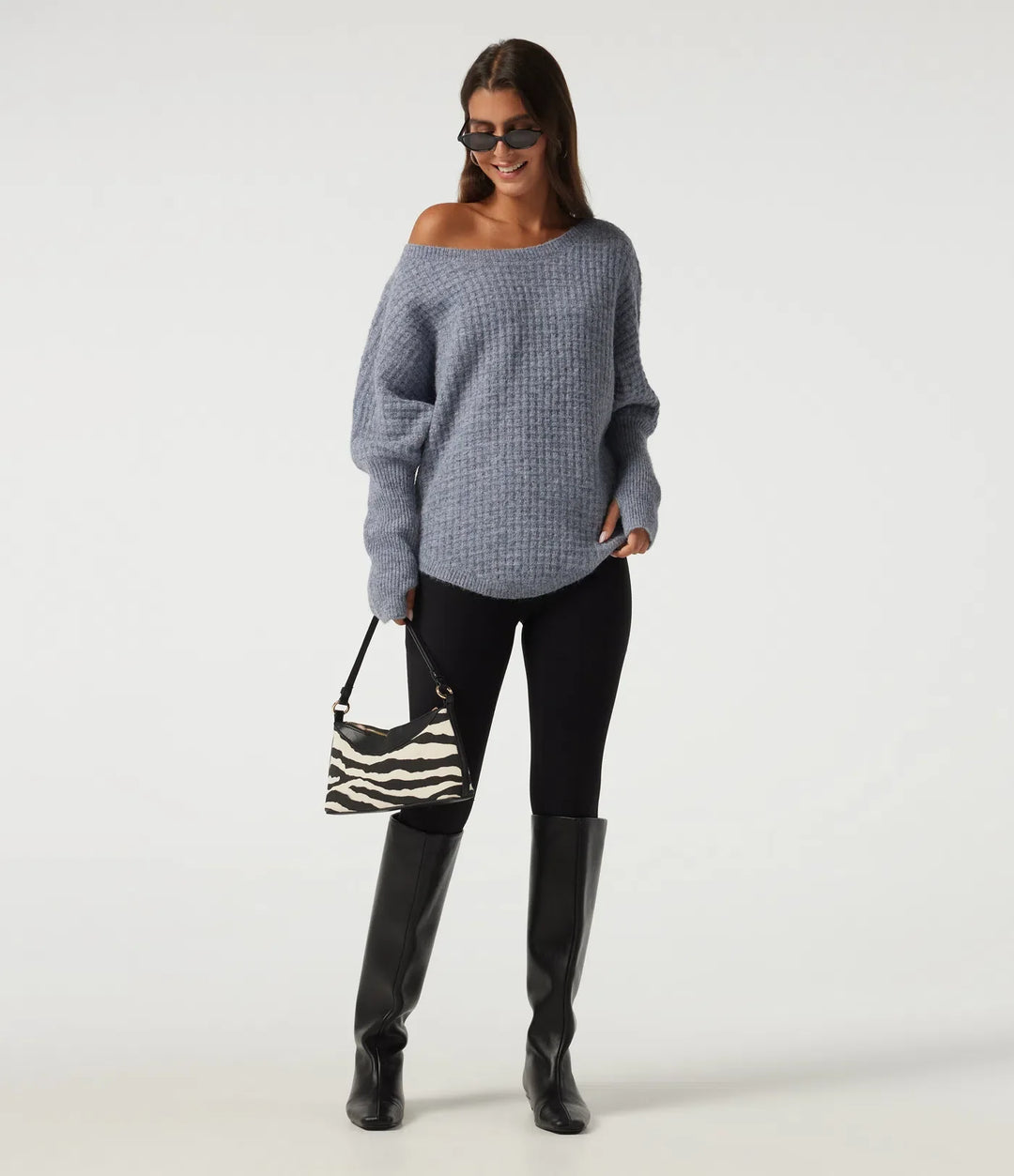 Long Sleeve Curved Hem Casual Jumper with Thumbholes