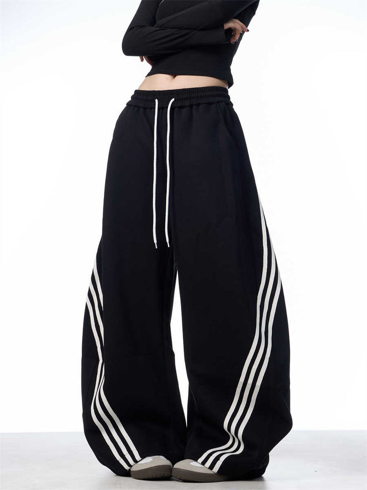 Halara DayStretch High Waisted Color Block Side Stripe Barrel Dance Trousers with Pockets
