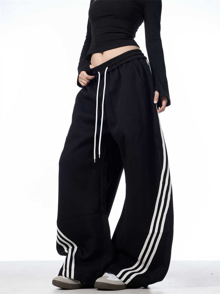 Halara DayStretch High Waisted Color Block Side Stripe Barrel Dance Trousers with Pockets